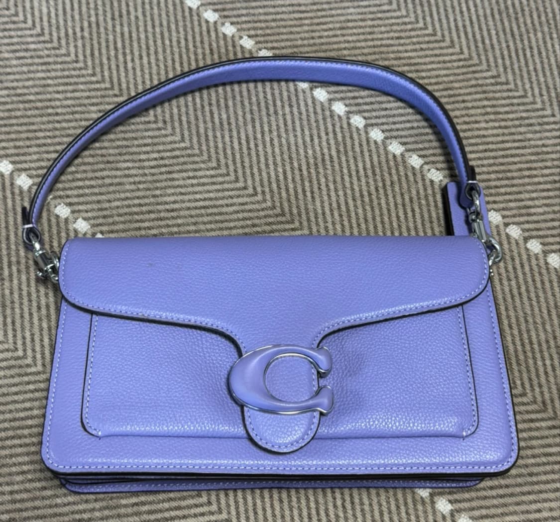 코치 숄더백 상품이미지1