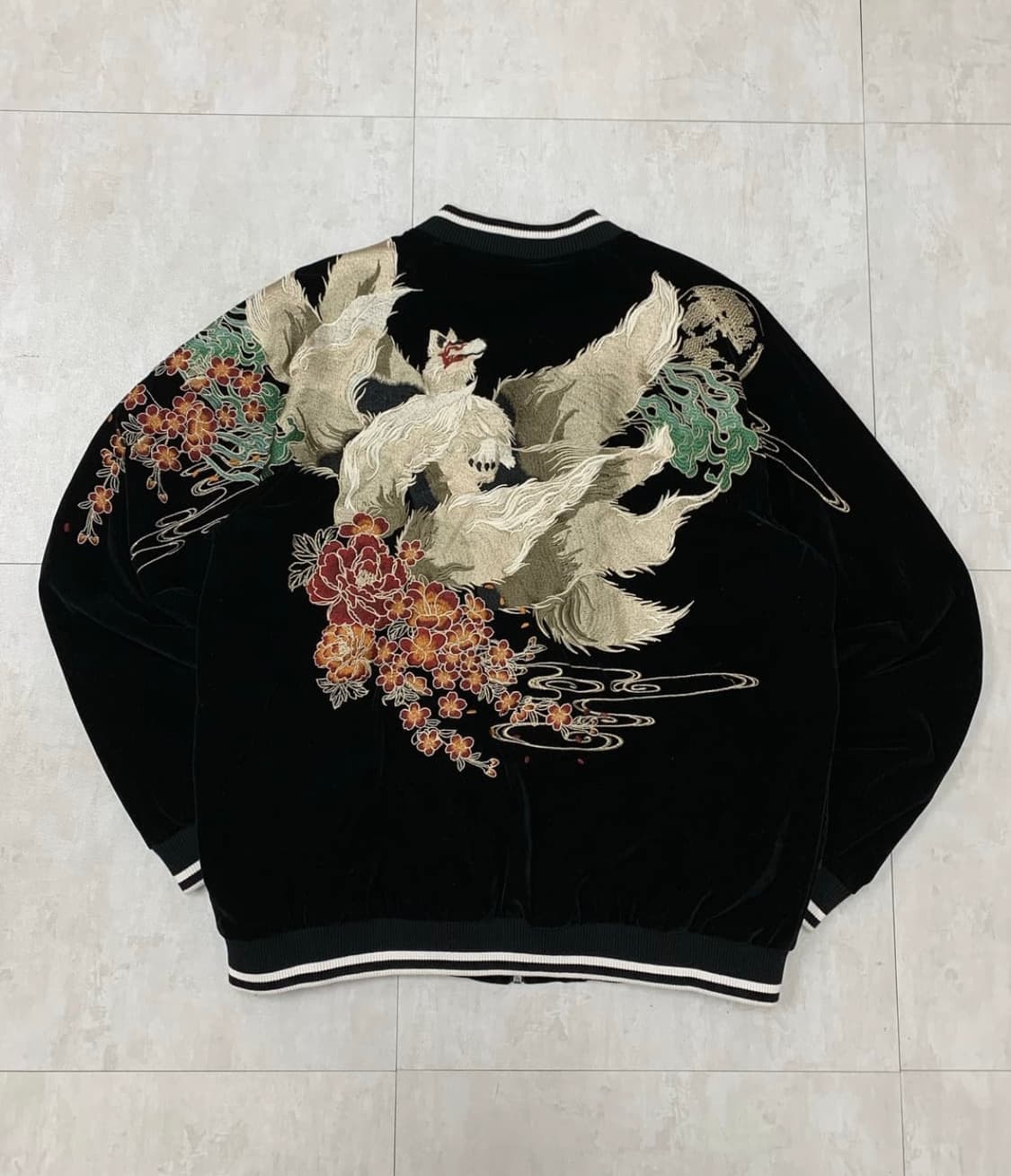 벨벳 자수 스카쟌  블랙 상품이미지2