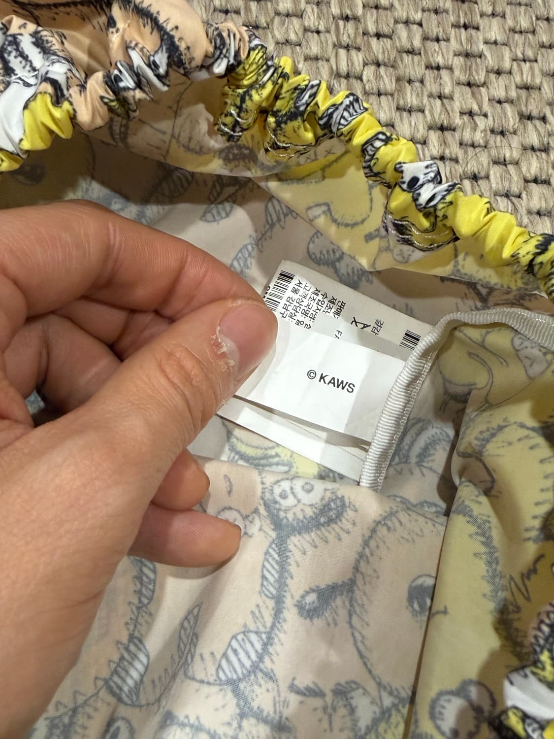 꼼데가르송 X 카우스 드로우 스트링 크로스 바디 백 상품이미지2