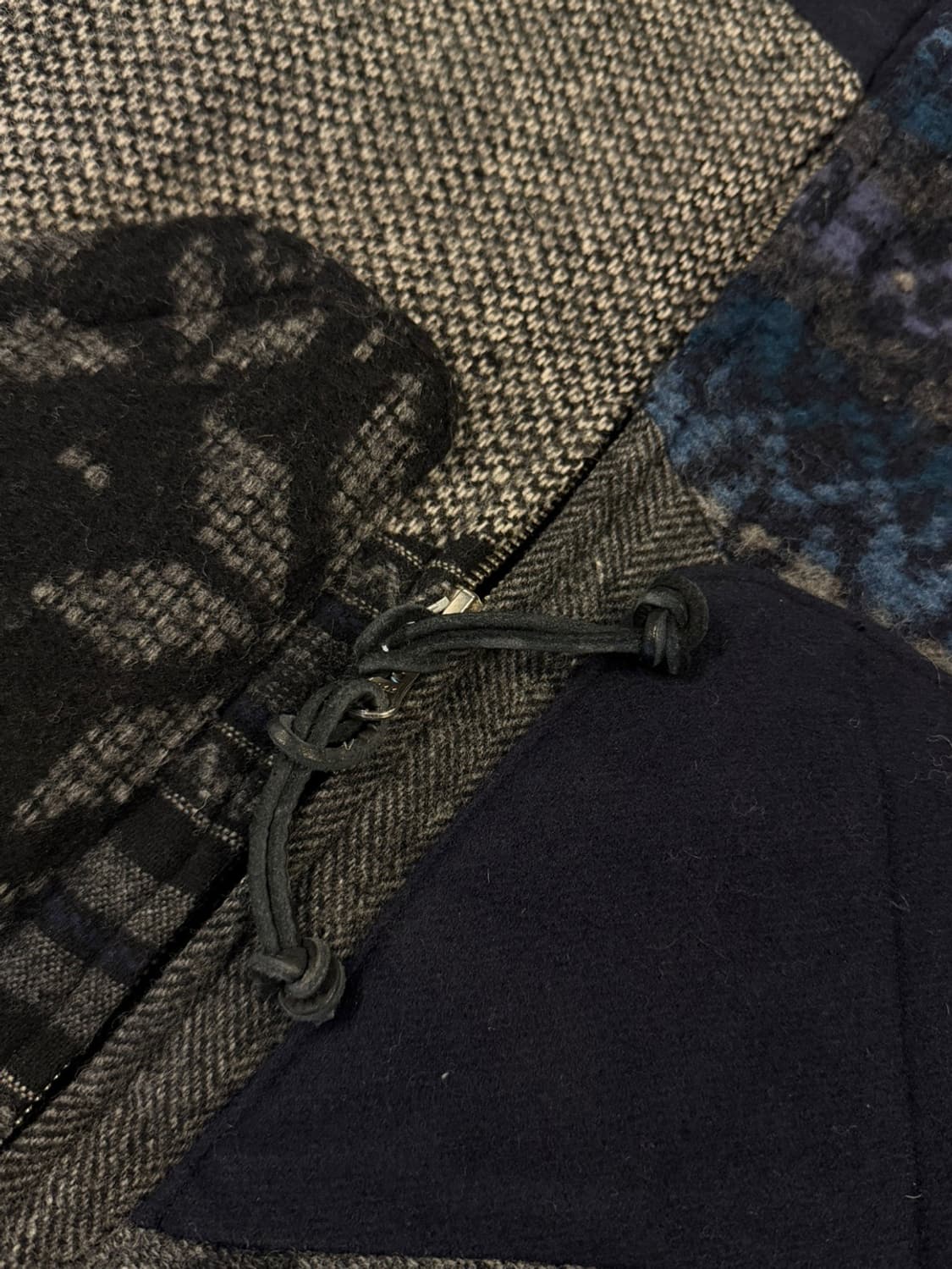 MONITALY 크레이지패턴 다운베스트 남성100 상품이미지7