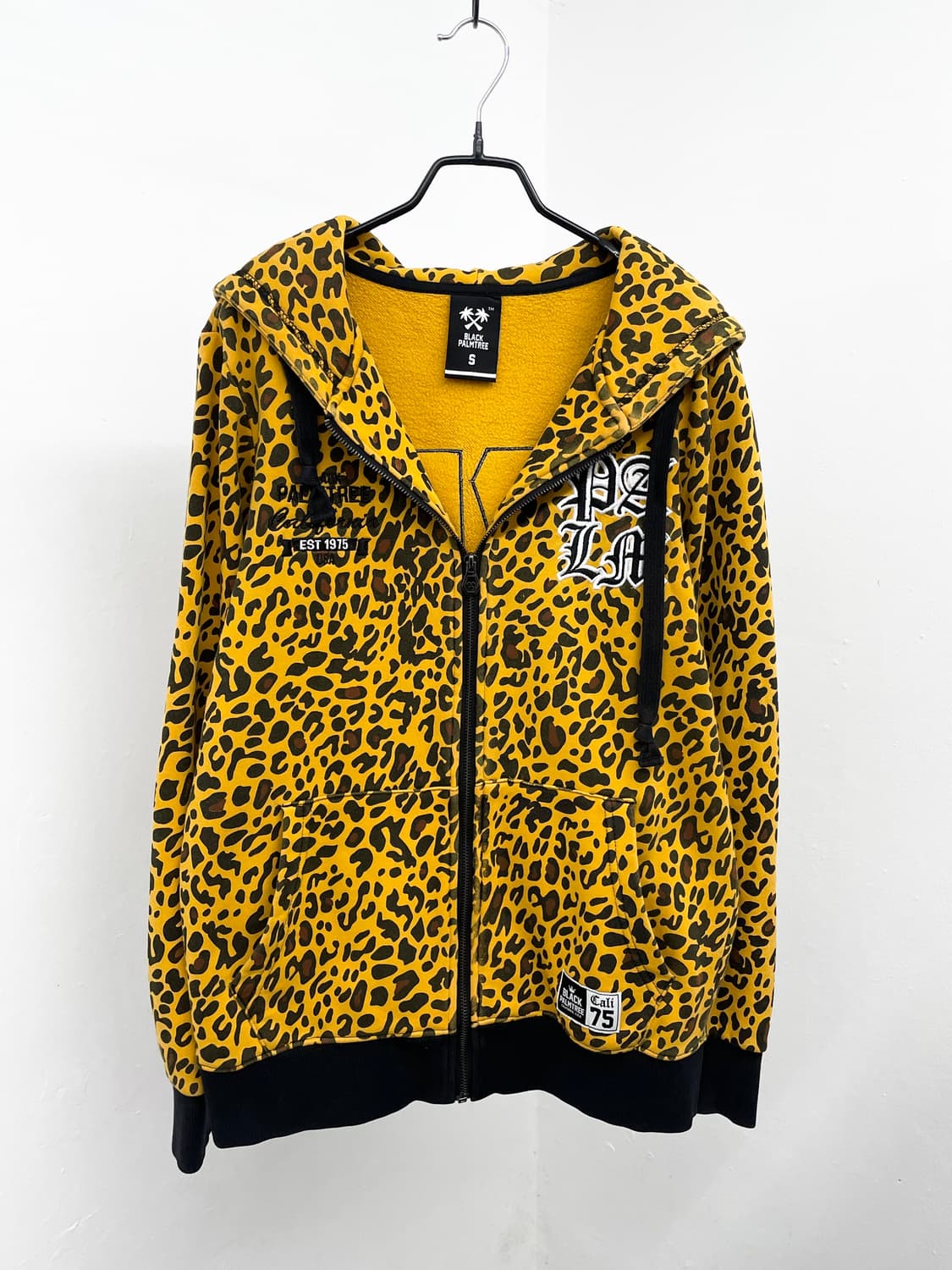 갸루 레오파드 자수패치 후드집업 상품이미지7