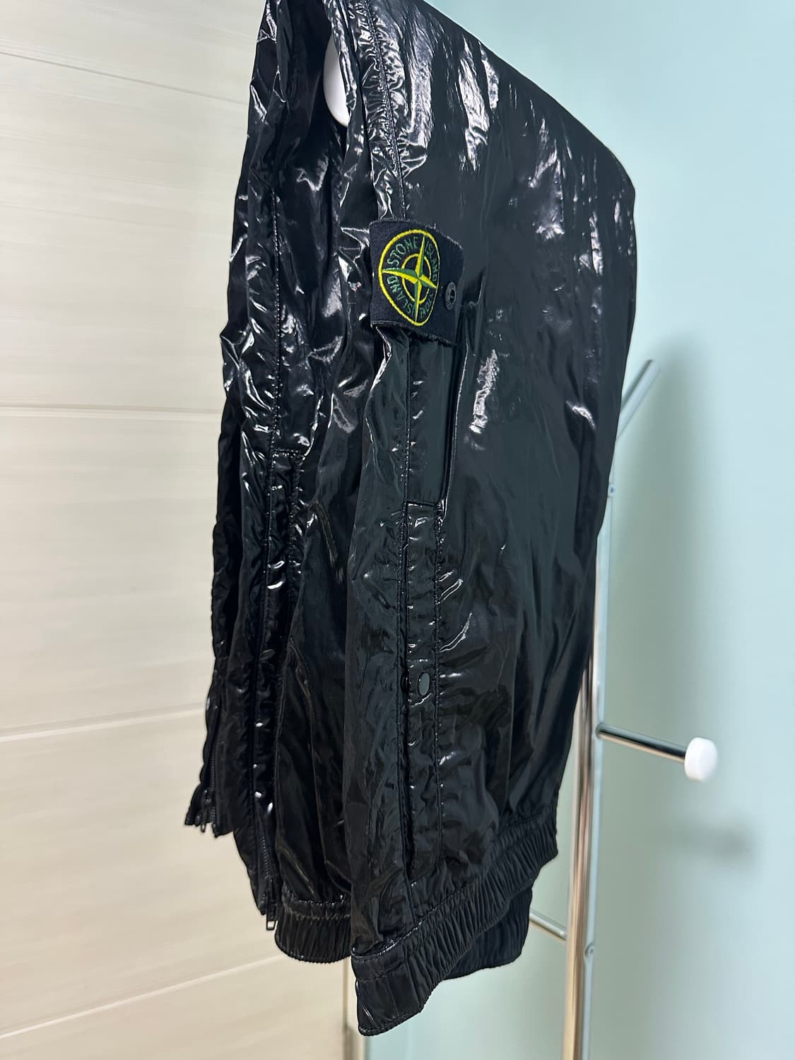 스톤아일랜드X슈프림 뉴 실크 라이트 팬츠 블랙 M 상품이미지9