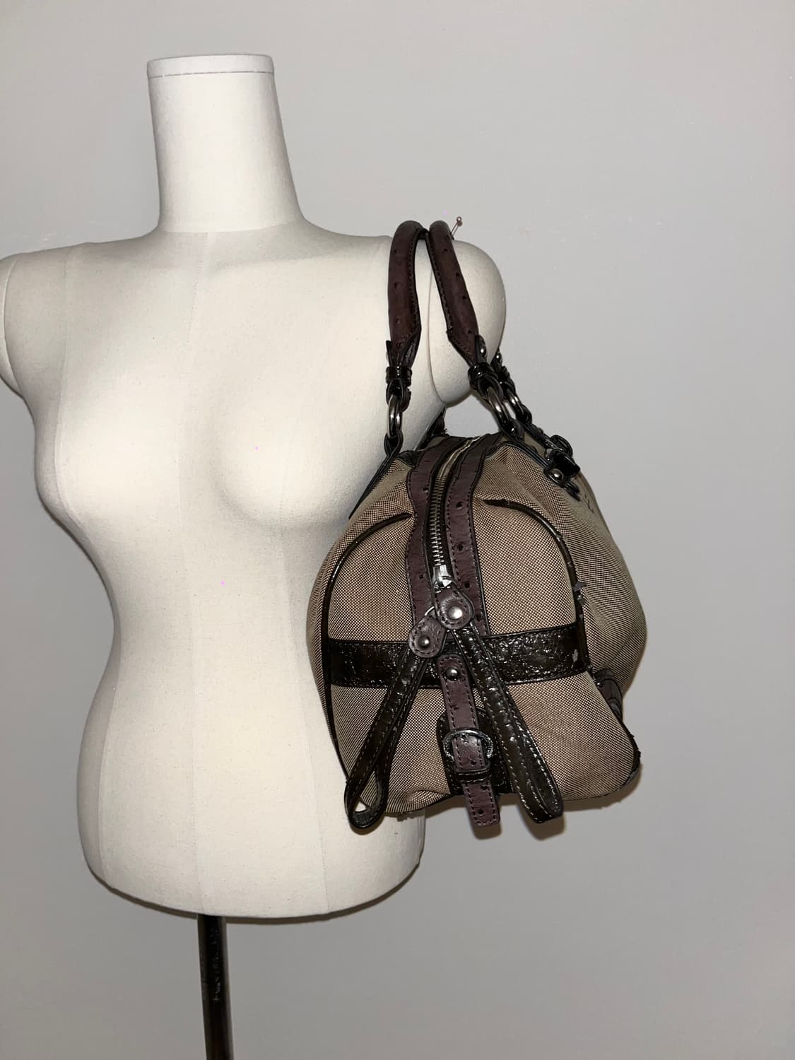 📦Guess +지갑 포함 shoulder bag 상품이미지4