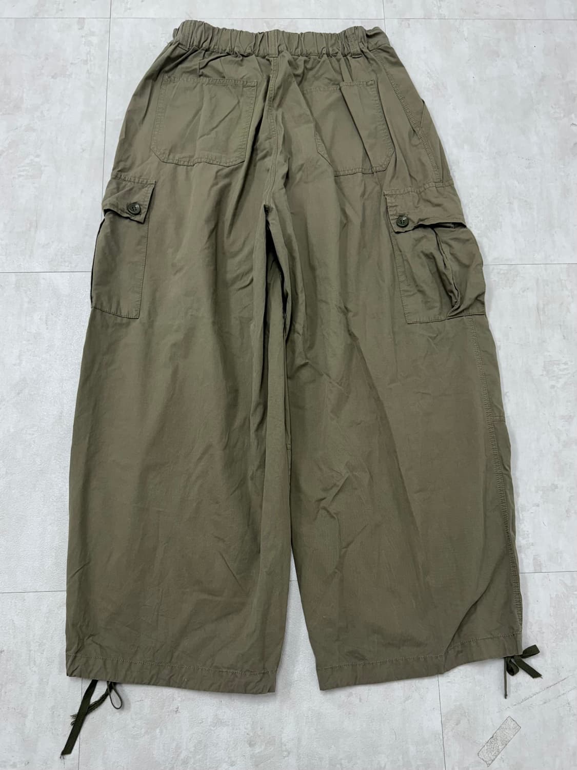•Y2K 카키 벌룬 카고팬츠 (밑단 끈 포인트) 상품이미지5