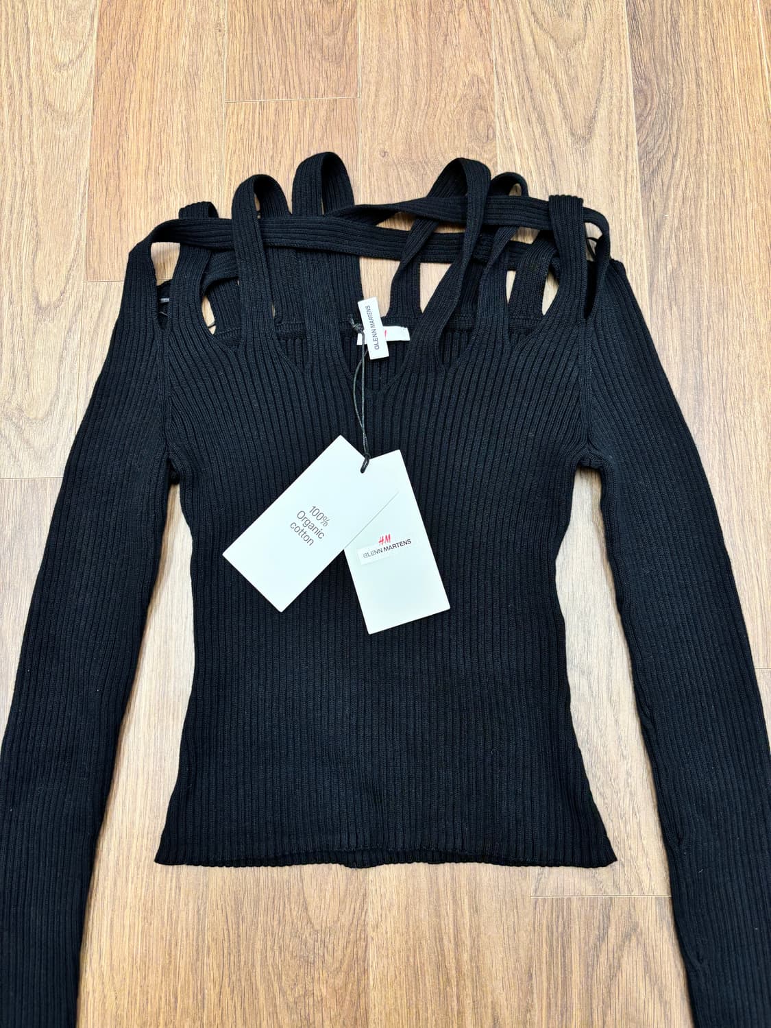 h&m x 글렌마틴스 컷아웃 탑 S 상품이미지4