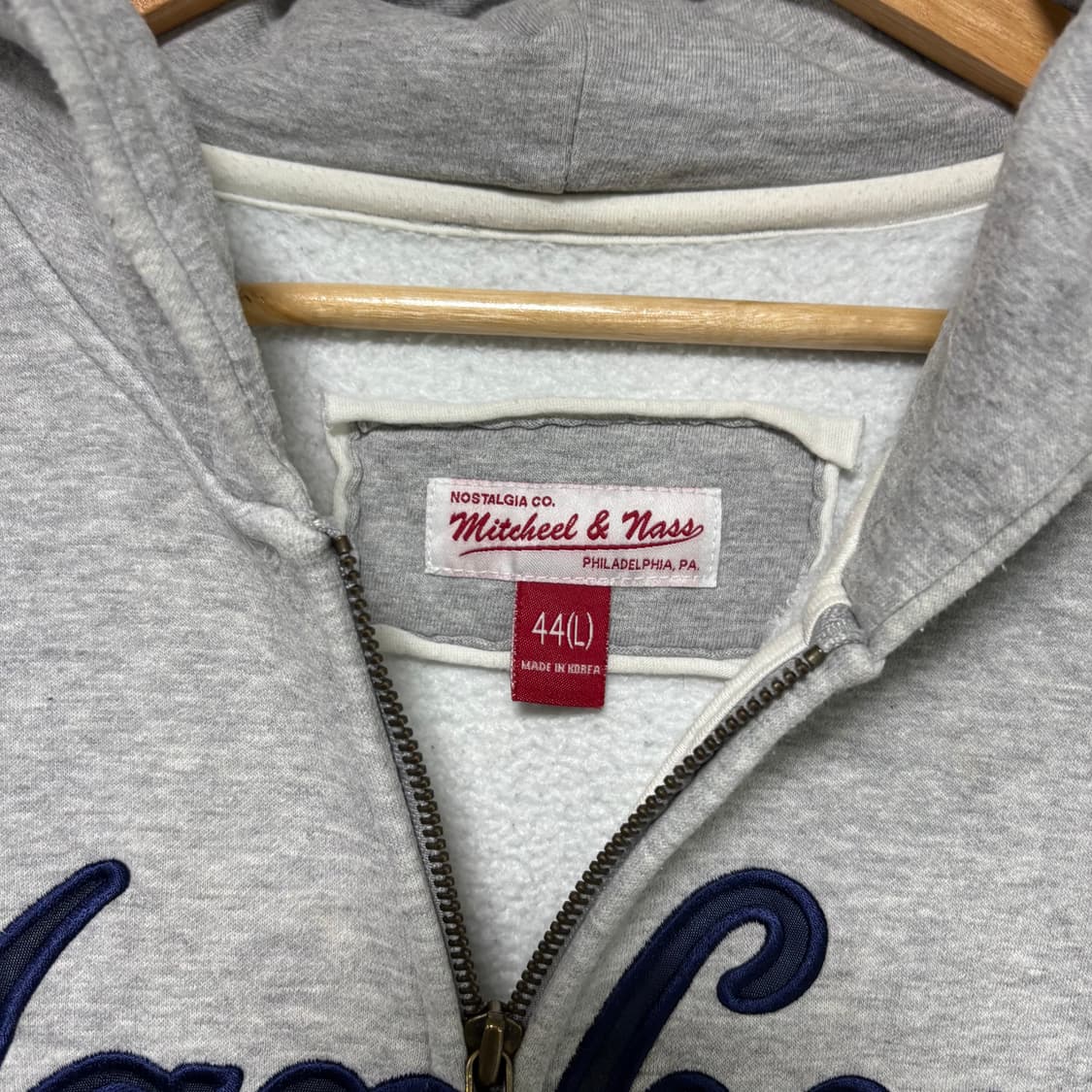 미첼엔네스 뉴욕 양키스 후드집업 그레이 상품이미지3