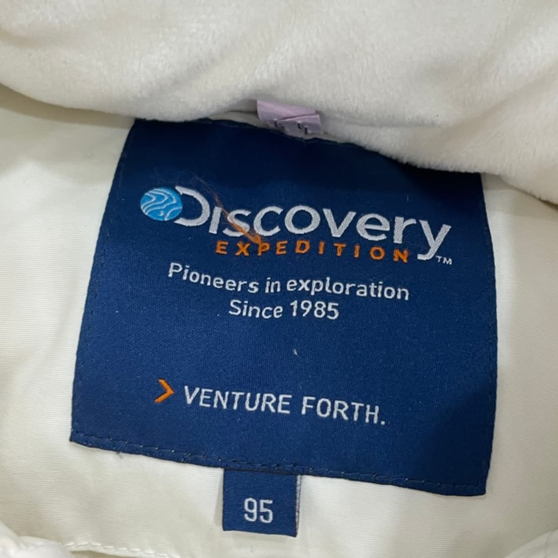 95 디스커버리 숏패딩 상품이미지3