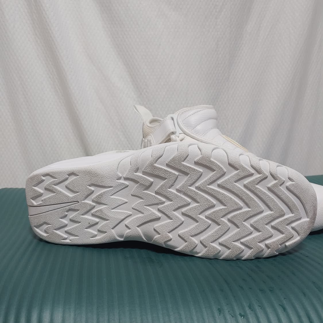 나이키 에어 쉐이크 트리플화이트운동화280 상품이미지8