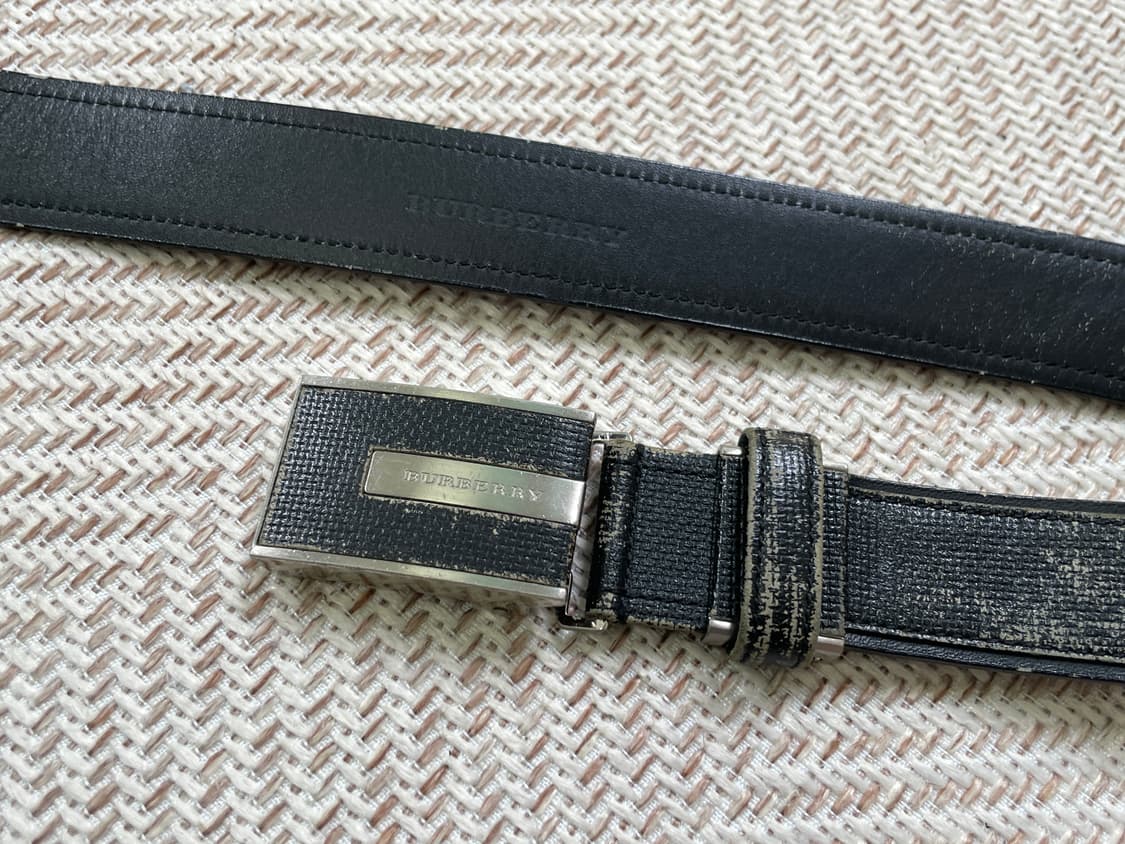 버버리 텍스처 레더 오토락 버클 벨트 상품이미지5