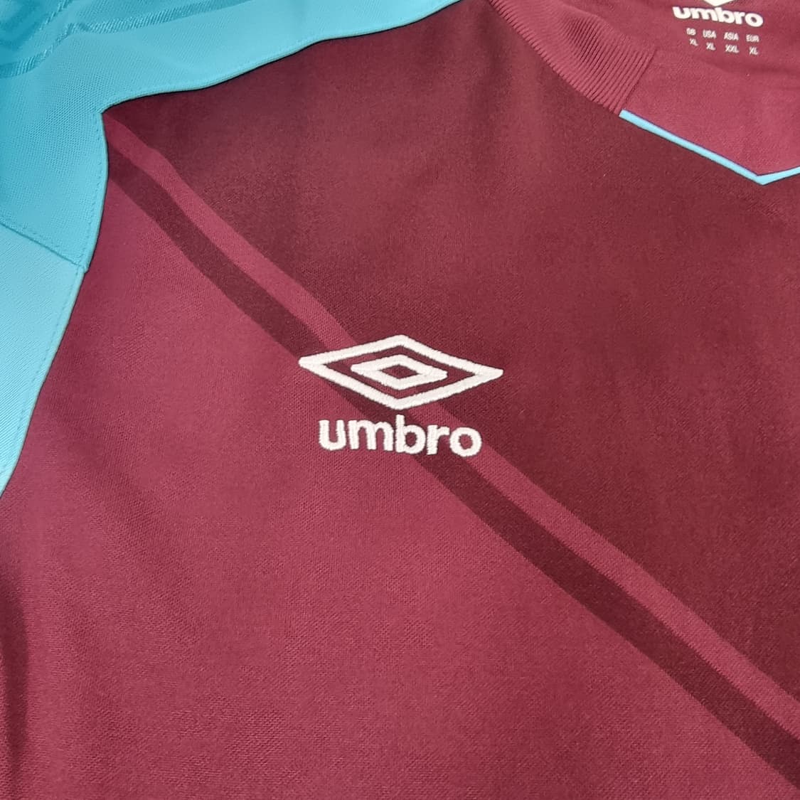 17-18시즌 웨스트햄 홈 유니폼 #16 노블 상품이미지4