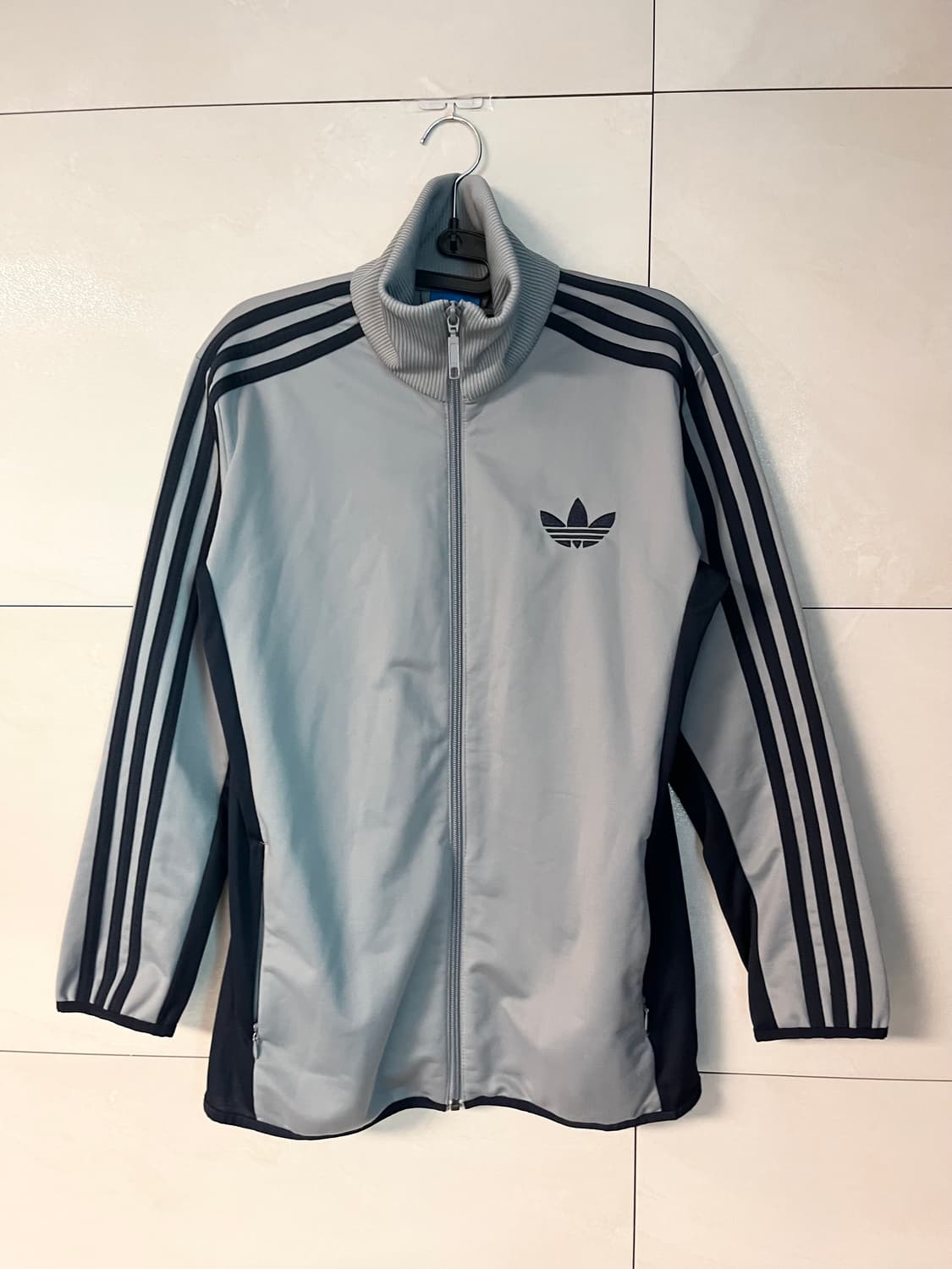 아디다스 구파이어버드 그레이/네이비 져지 (100) 상품이미지3