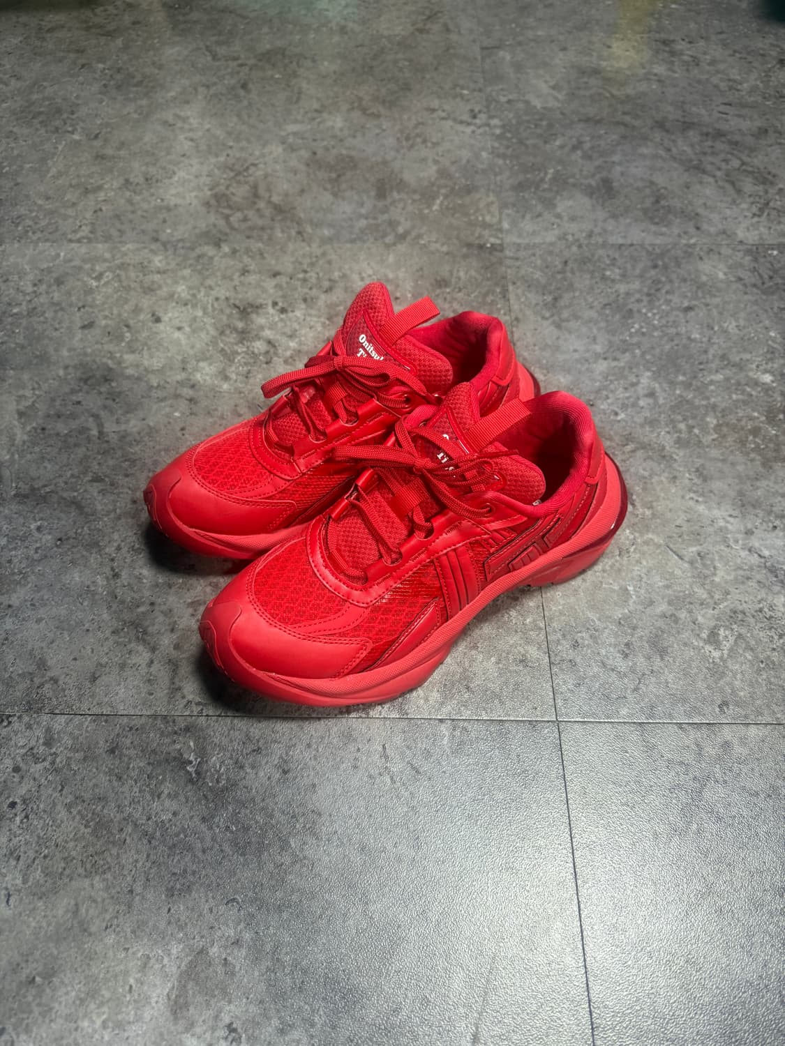 오니츠카타이거 tigtrail 240 상품이미지1