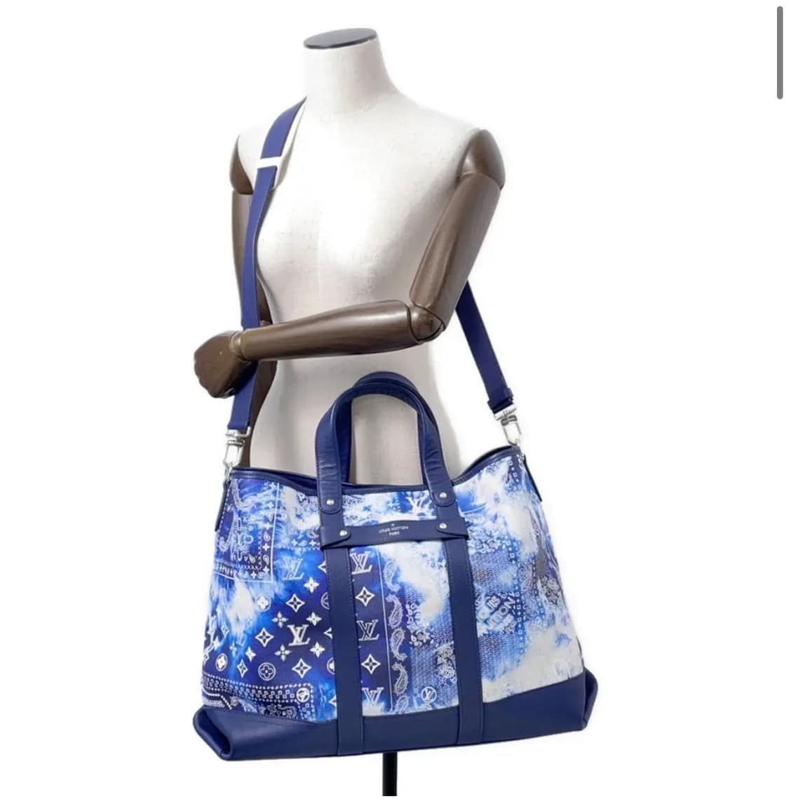 루이비통 모노그램 반다나 토트백 상품이미지8