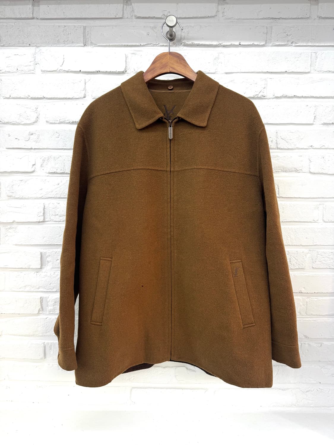 입생로랑 브라운 울집업 상품이미지3