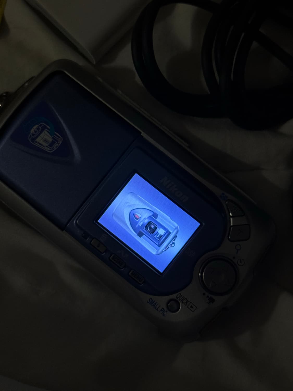 니콘 쿨픽스 2500 빈티지 디카  상품이미지7