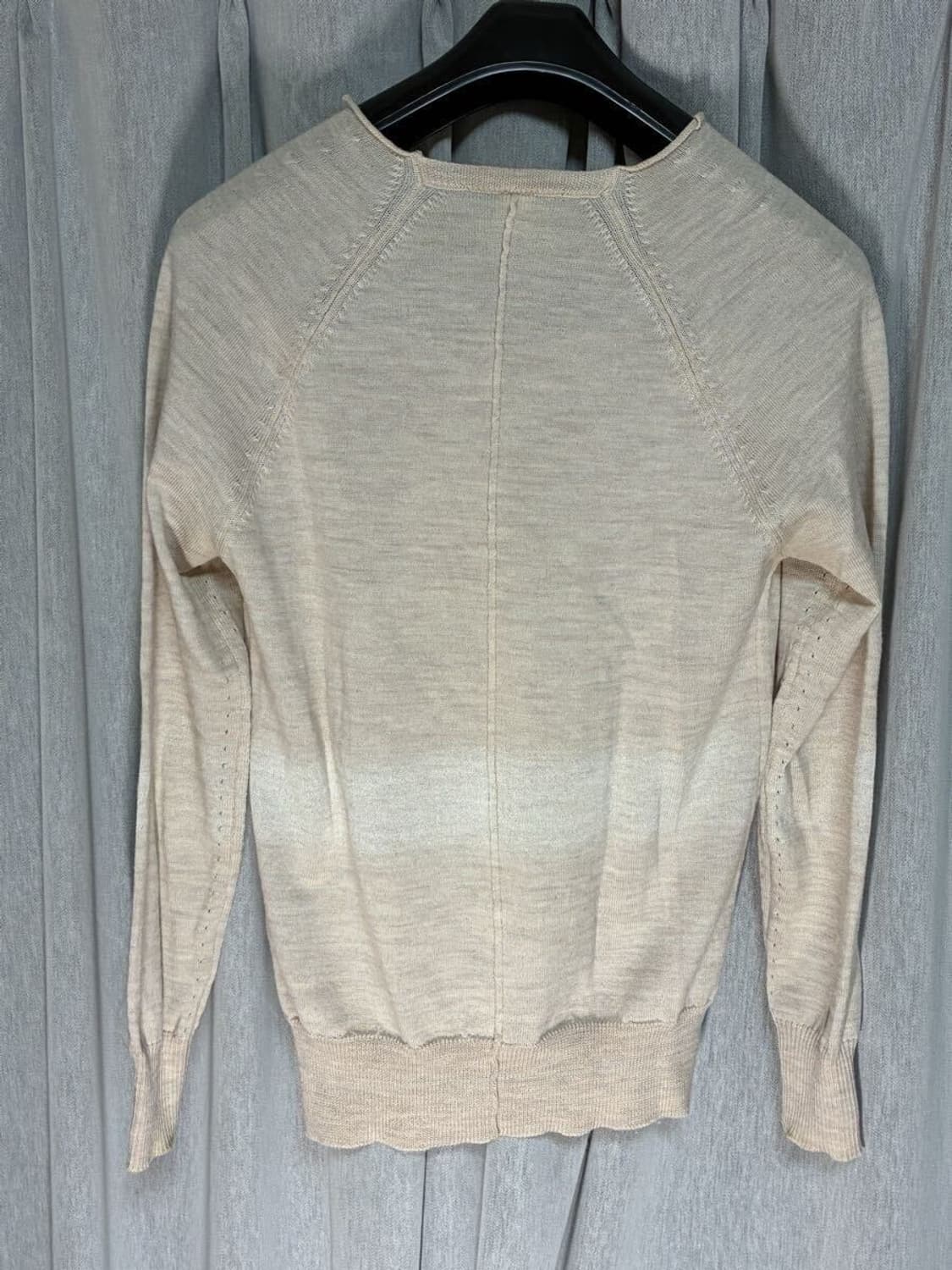 the viridi-anne 스트라이프 브이넥 니트 아이보리 상품이미지2