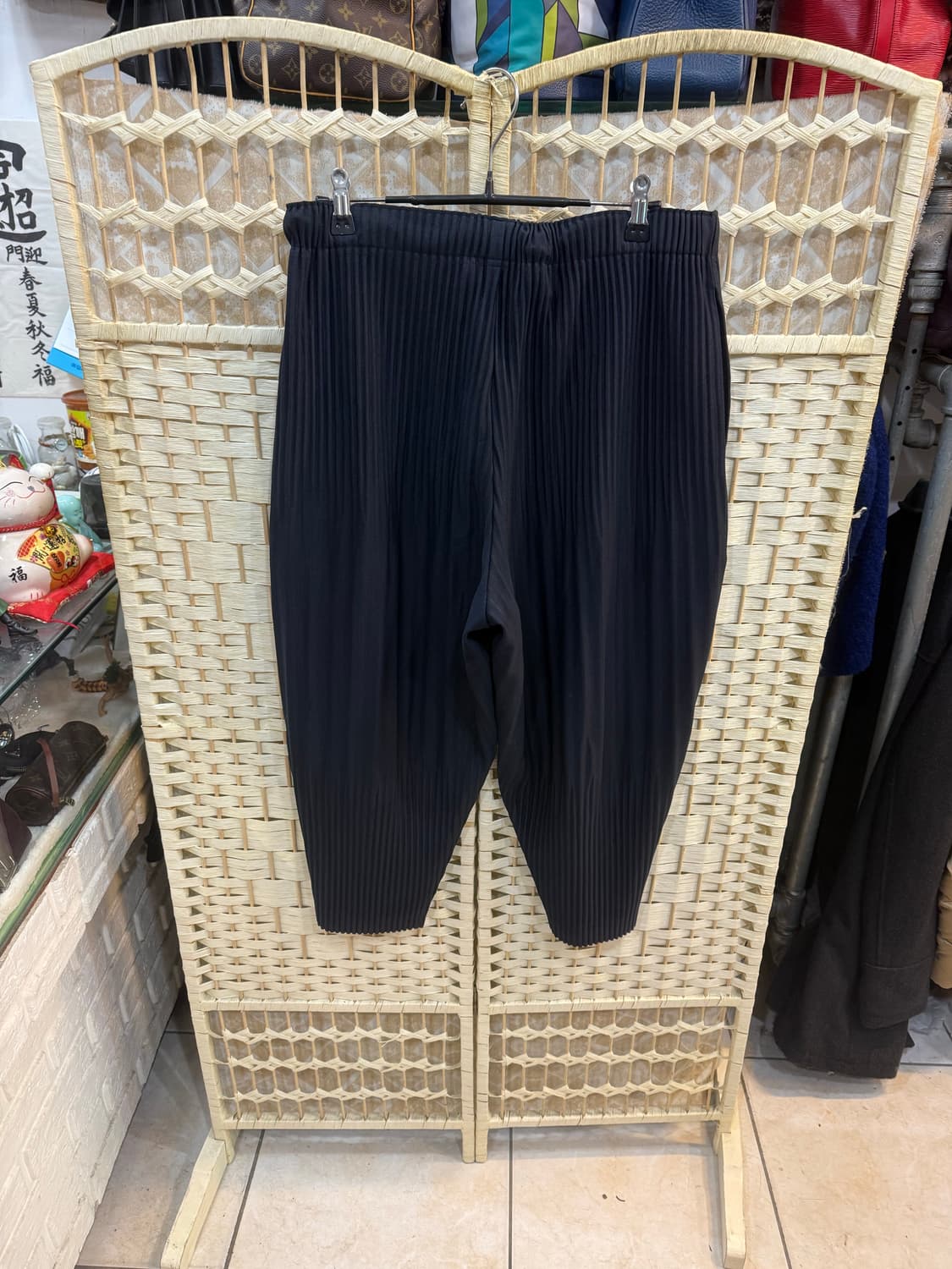 3/34 정품 옴므플리세 바지 팝니다 상품이미지5