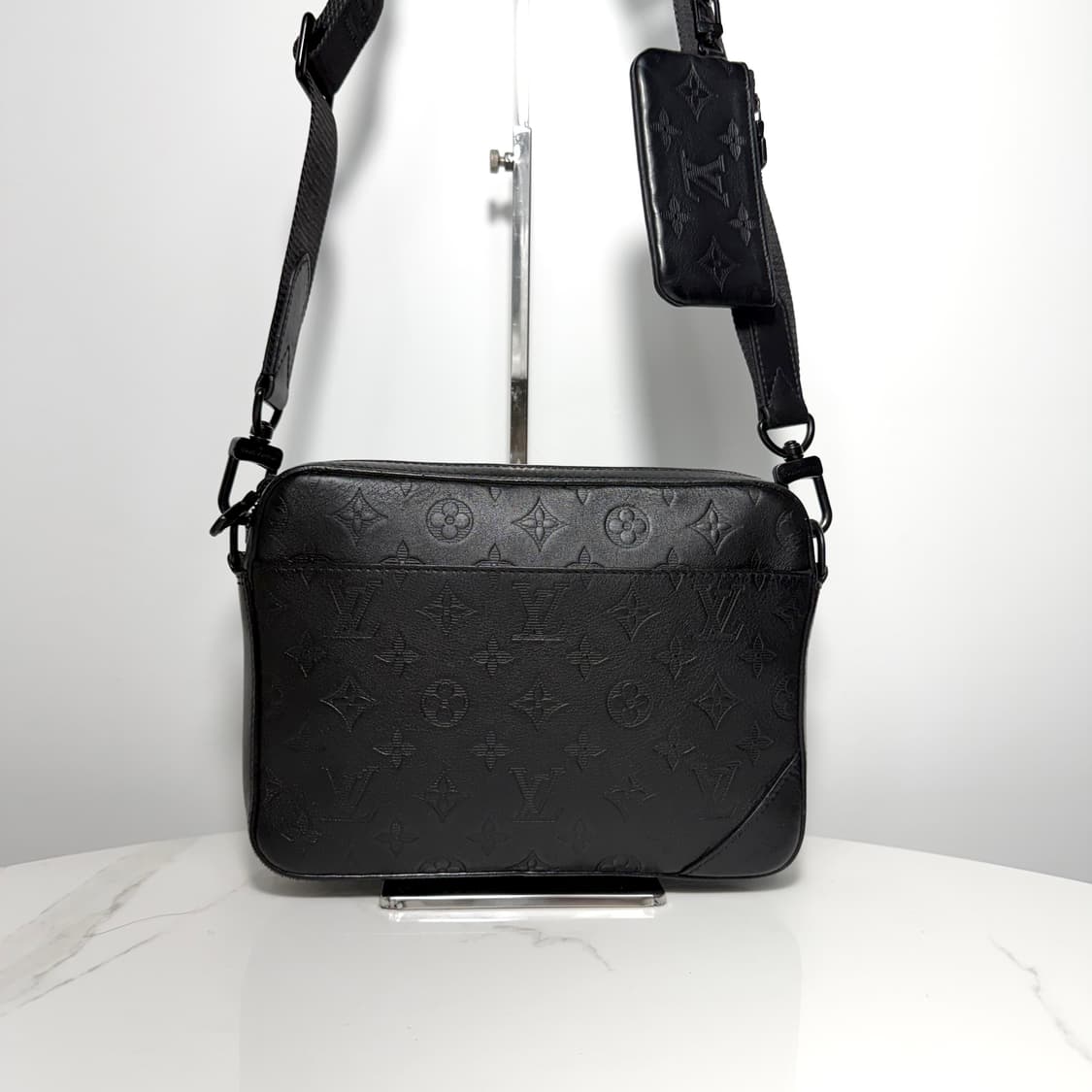 A / 루이비통 쉐도우 듀오 메신저백 상품이미지1