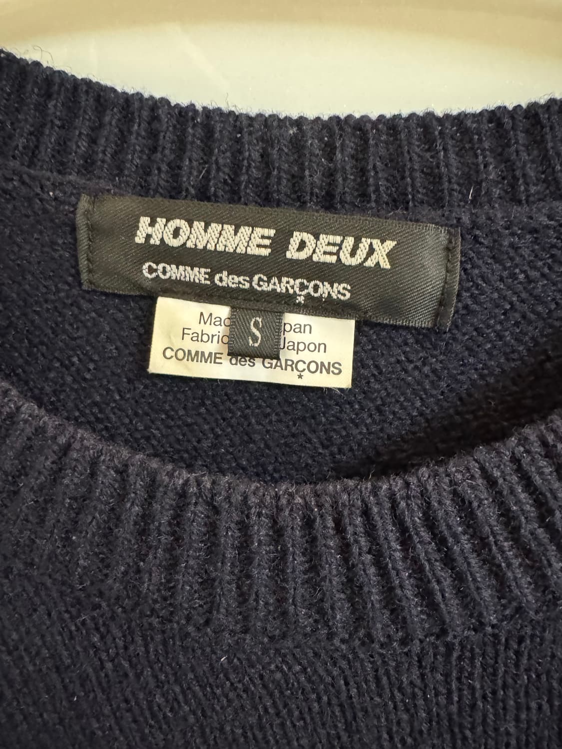꼼데 옴므 듀스 비대칭 니트 (네이비) 상품이미지5