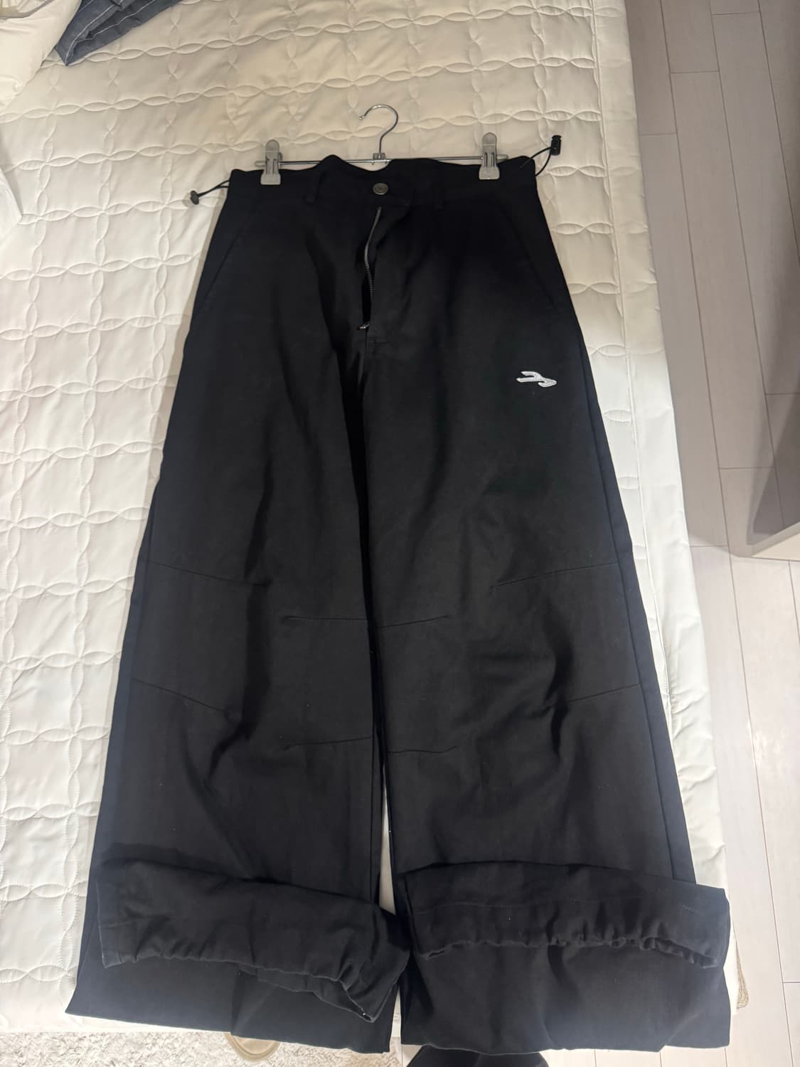 탄산마그네슘 77 아플리케 팬츠 블랙 1 상품이미지2