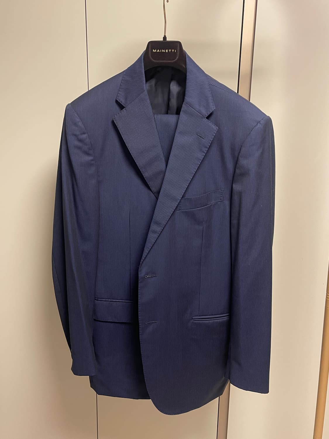 꼬르넬리아니 네이비 수트 it52 상품이미지2