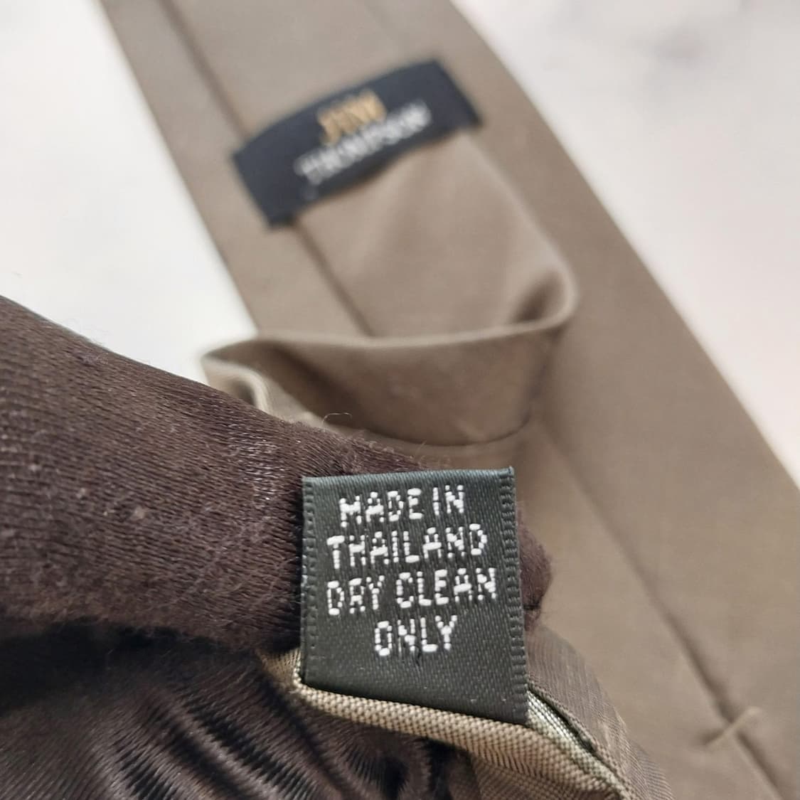 짐톰슨 실크 진베이지 넥타이 7.5cm A등급 K1573
 상품이미지10