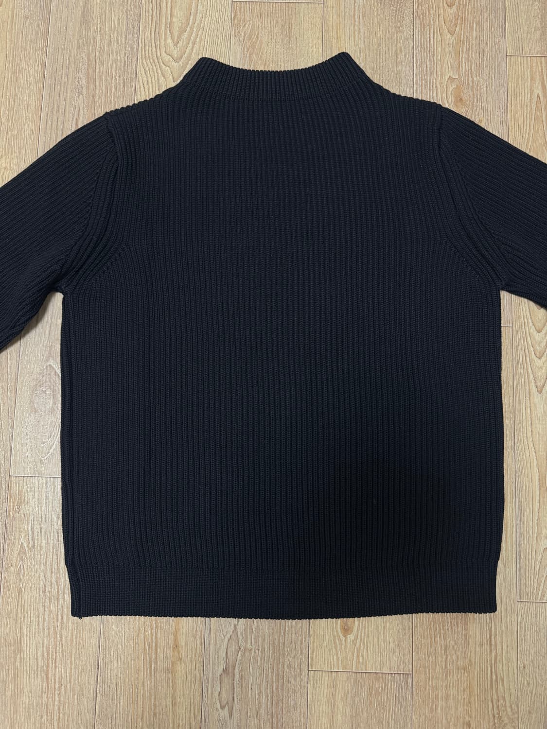 [L] 안데르센안데르센 네이비 크루넥 니트 블랙 상품이미지2