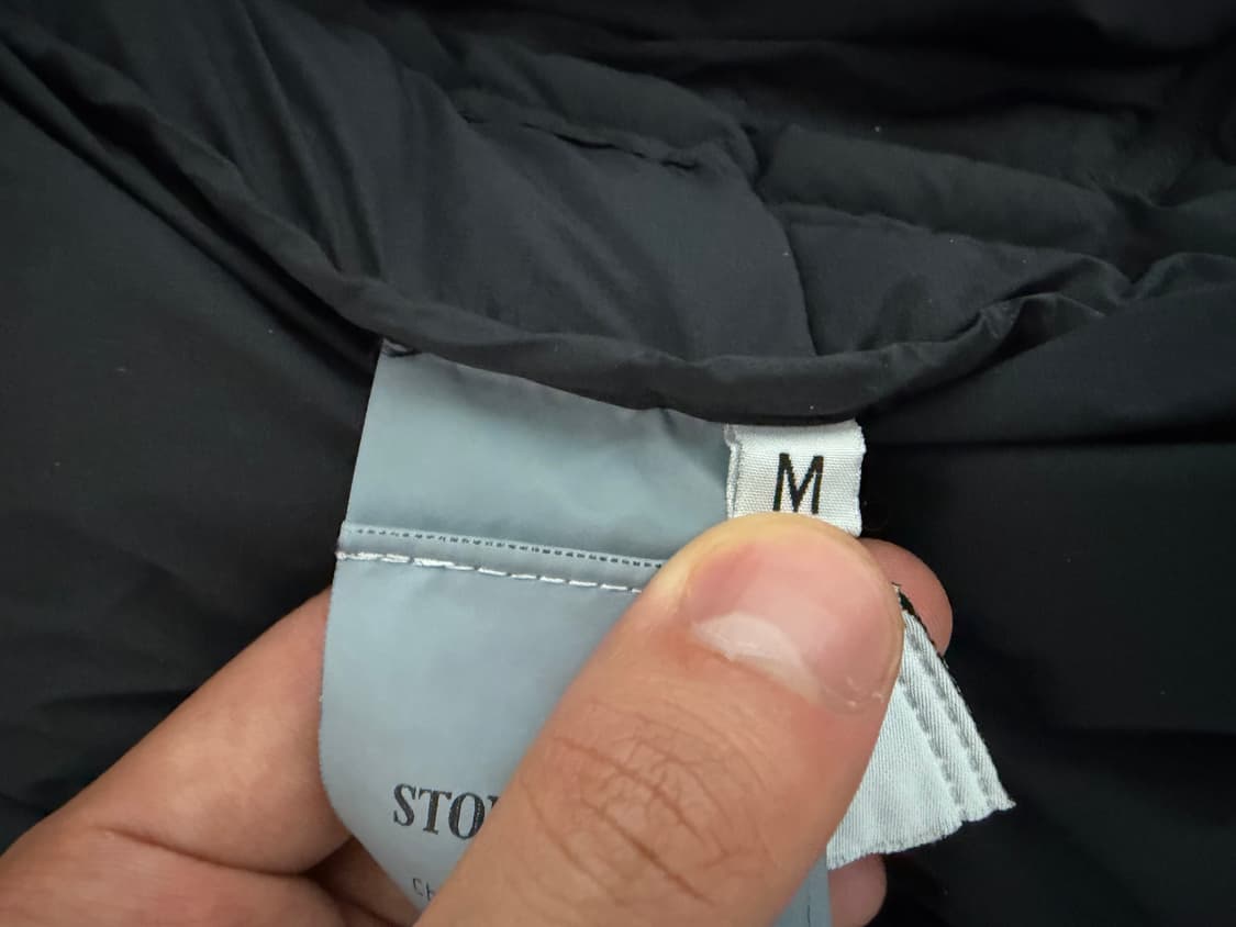 25FW 스톤아일랜드 심리스 패딩 상품이미지3