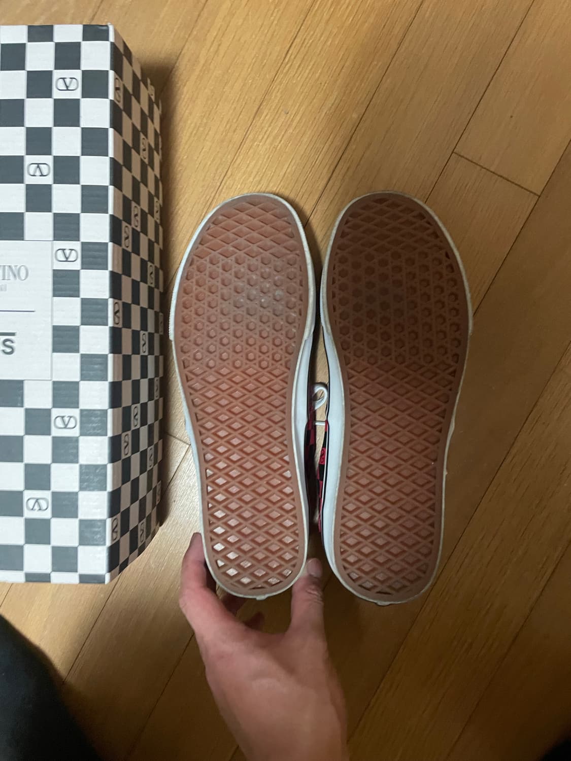 43) 발렌티노 반스 어센틱 체커보드 레드 상품이미지4