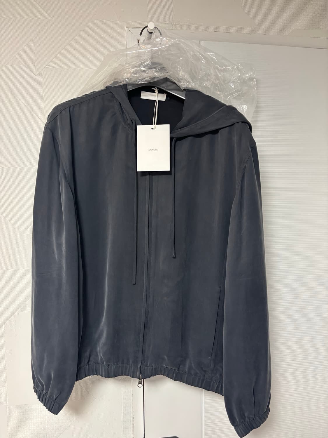 (L) 아모멘토 큐프라 후드집업 차콜 상품이미지2