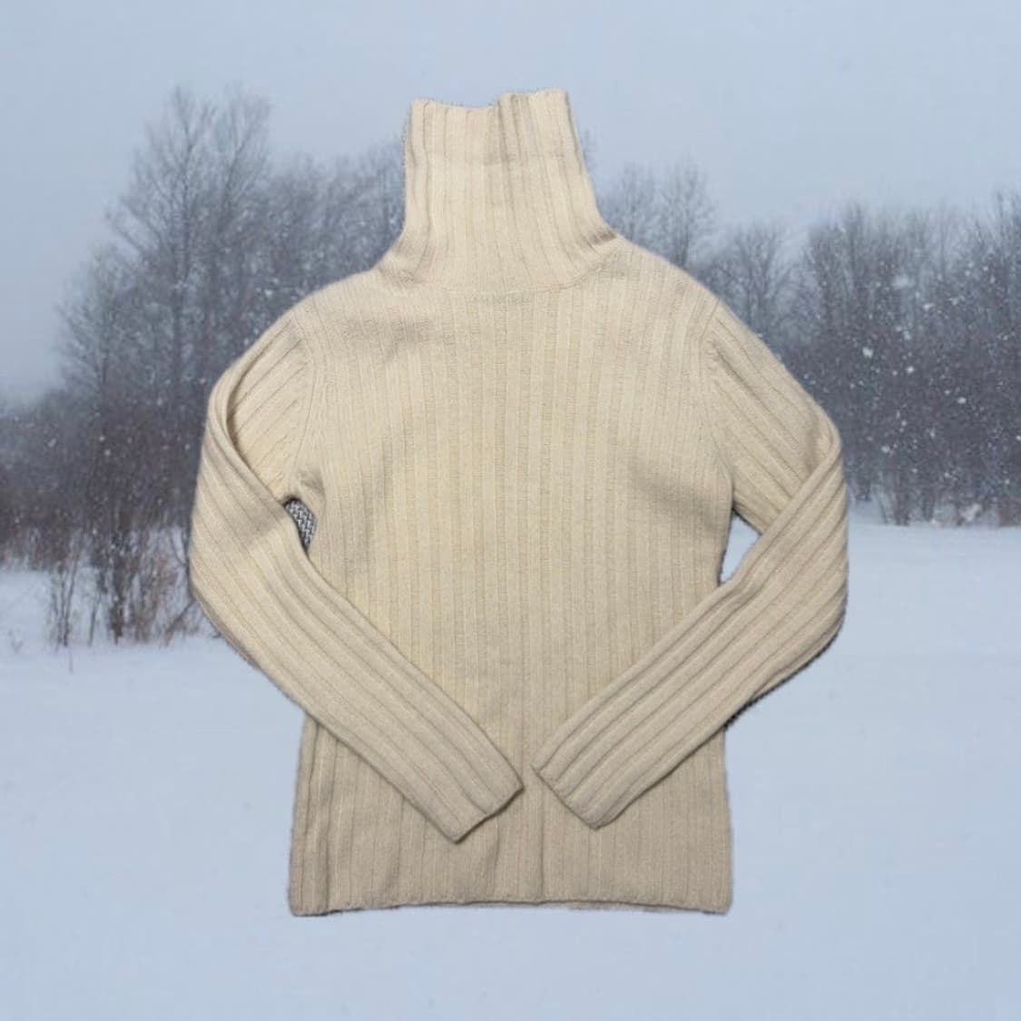 아이보리 터틀넥 상품이미지1