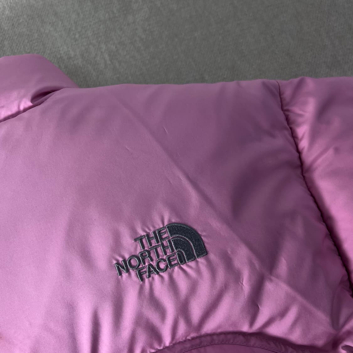 95 노스페이스 해외판 희귀 딸기우유 핑크 700 눕시 패딩 상품이미지6