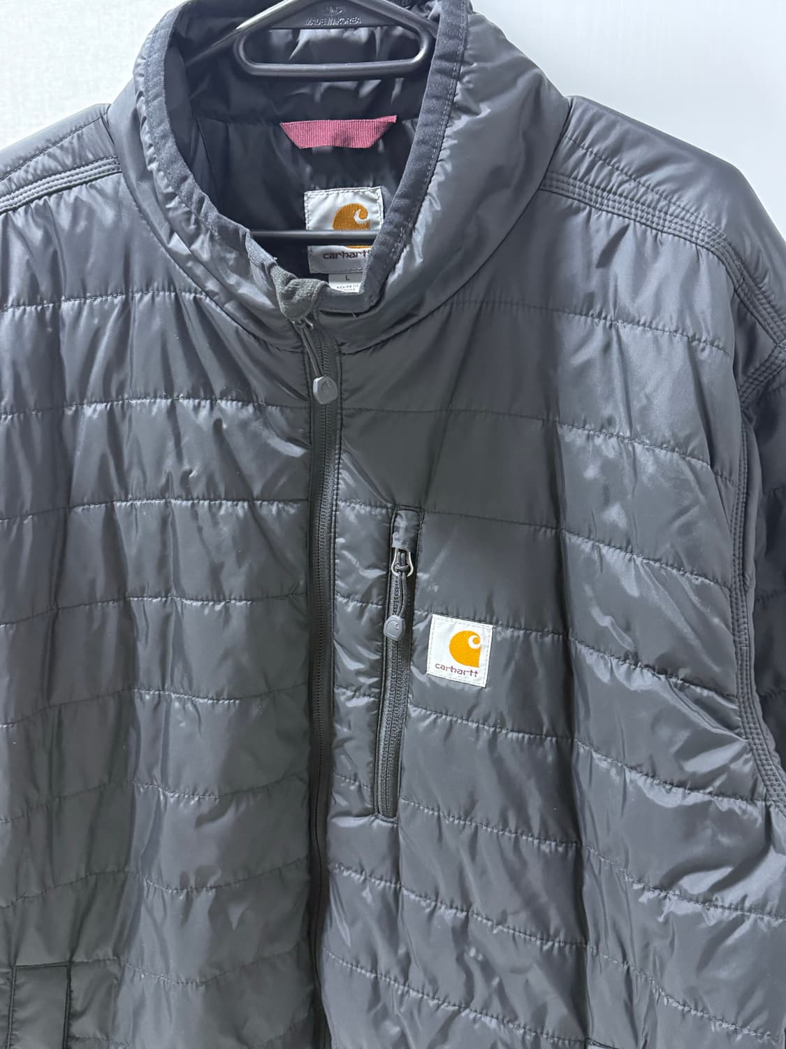 칼하트 경량패딩 블랙 L사이즈 상품이미지2