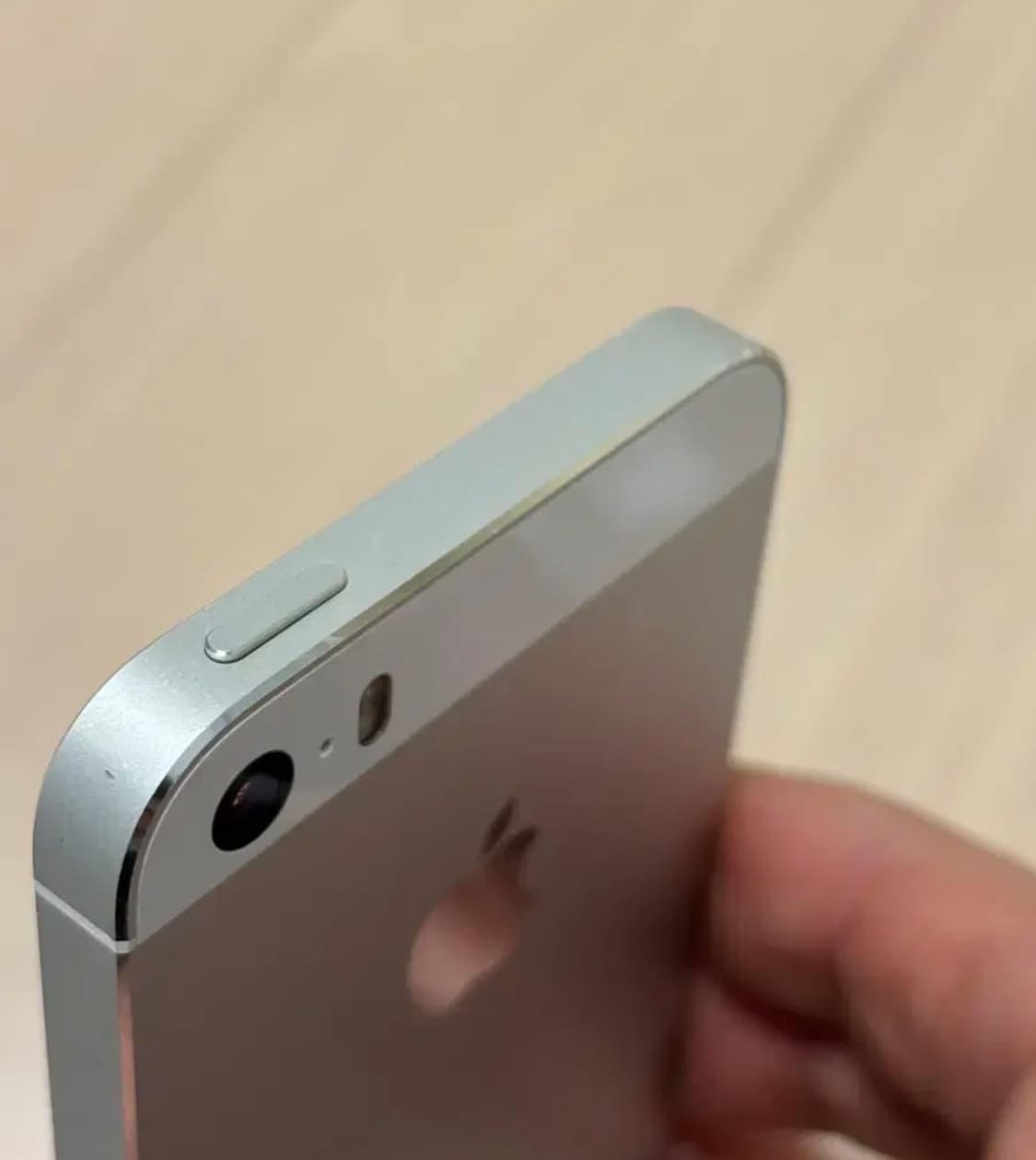 아이폰5s 실버 16기가 + 보호필름 + 실리콘케이스 (6760) 상품이미지3