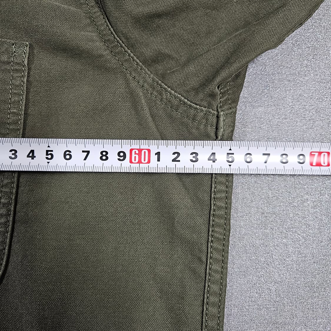 유니클로 유틸리티 자켓 올리브 XL 105-110 상품이미지5