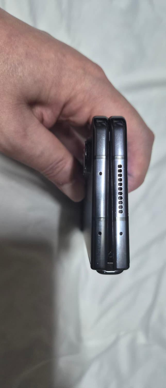 갤럭시 폴드4  256 상품이미지8