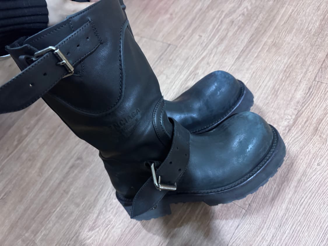 발렌시아가 베놈부츠 상품이미지5