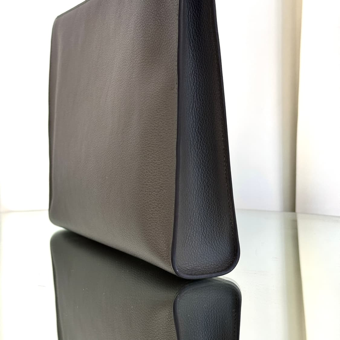 [정품] 에르메스 지펭고 GM 토일리트리 스탠딩 클러치 그리메이어  상품이미지2