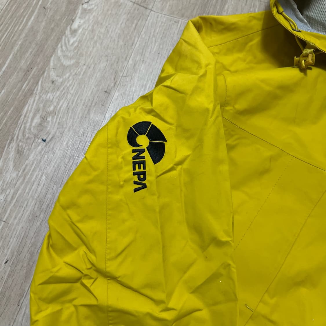 네파 엑스벤트 후드 바람막이 자켓 L/100  상품이미지4