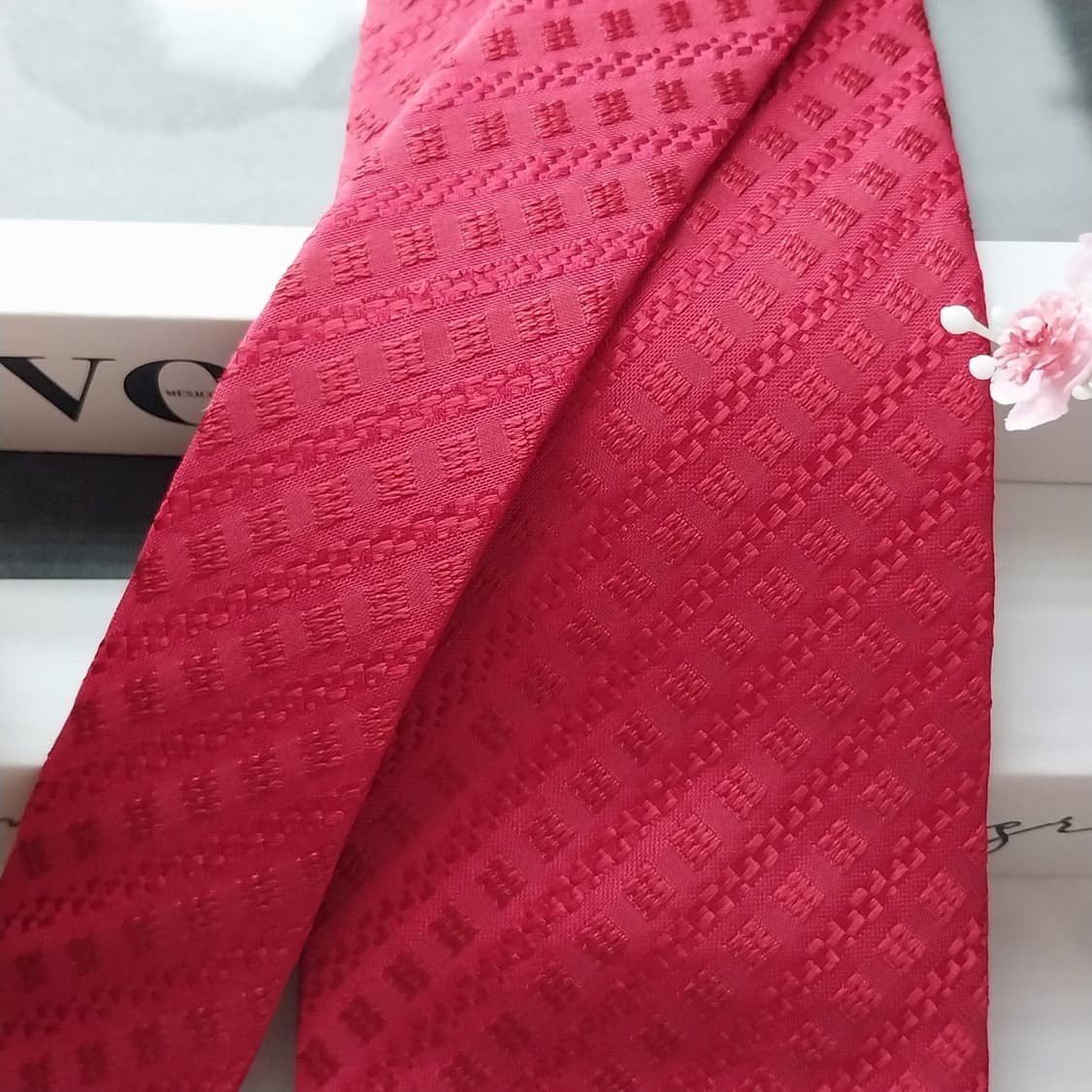 니나리치 실크 레드 텍스처드 넥타이 9cm A+등급 K1581
 상품이미지4