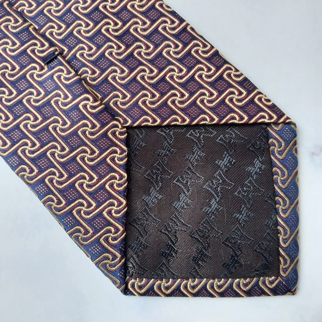 메트로시티 실크 브라운 패턴 넥타이 8.8cm A+등급 K2249
 상품이미지8