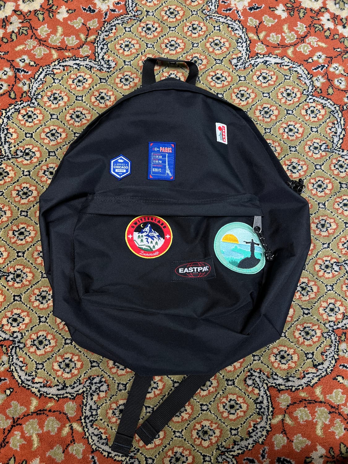 [OS] 이스트팩 패치 패디드 파커 블랙 상품이미지1