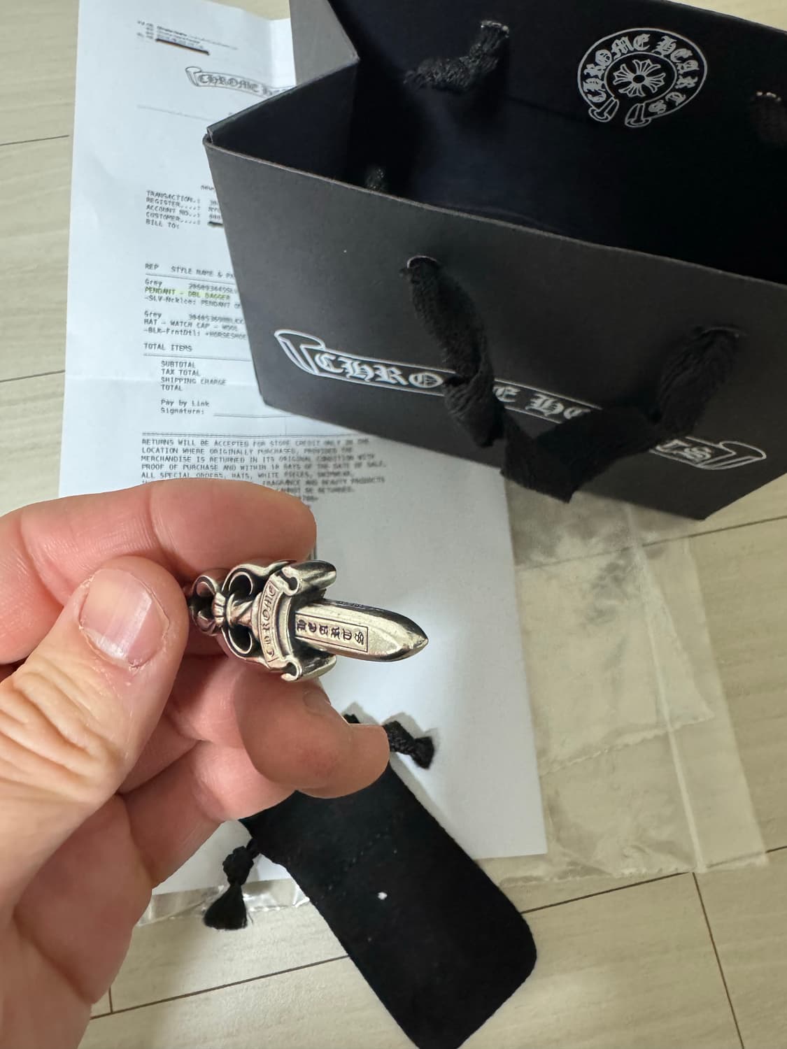 크롬하츠 더블대거 펜던트 판매합니다. 상품이미지6