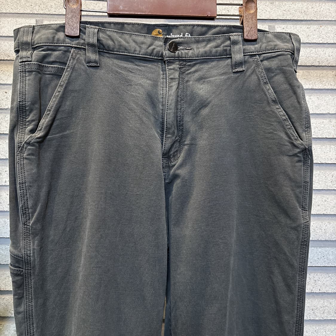 칼하트 워크 카펜터 코튼팬츠 사이드포켓 디테일 차콜 상품이미지4