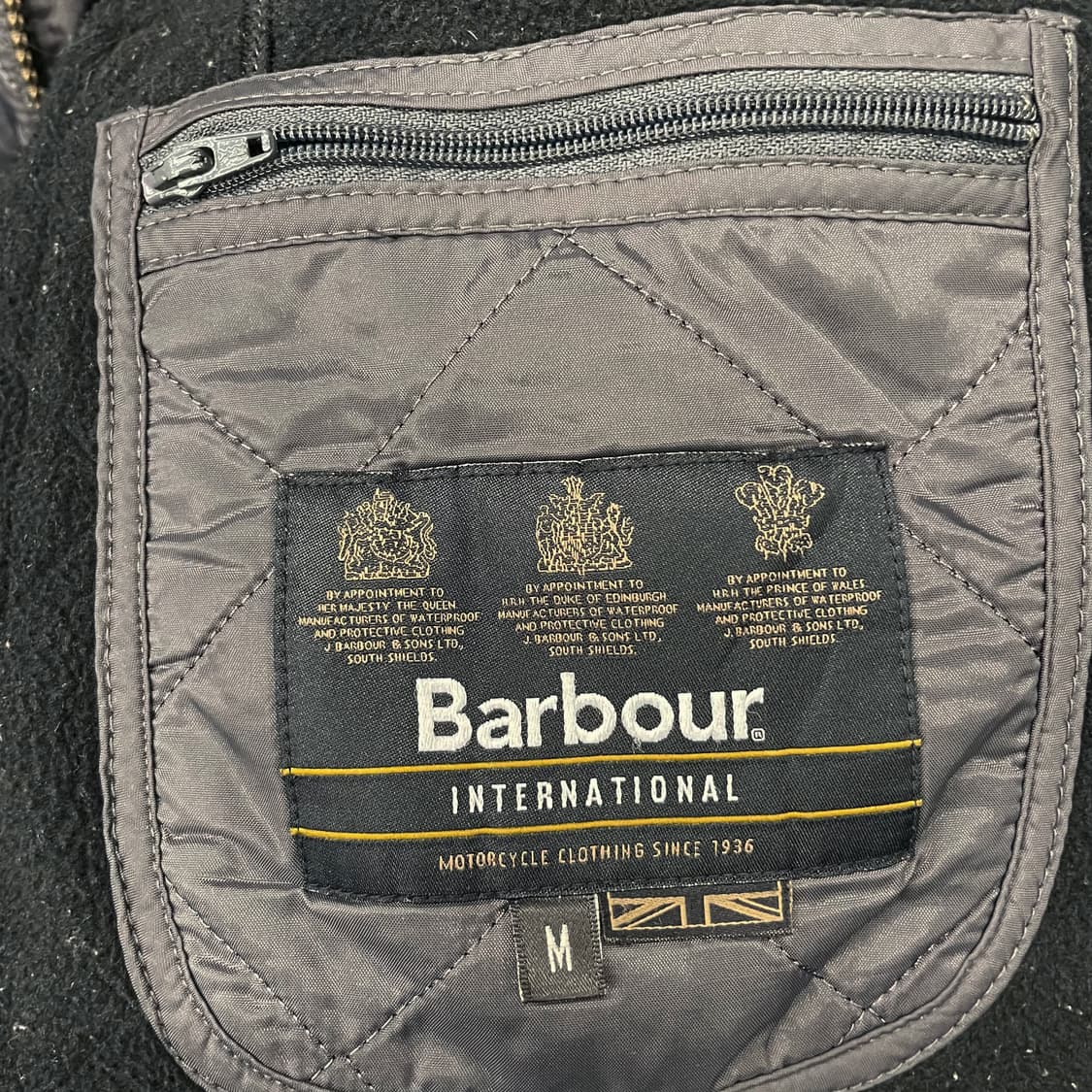 바버 넥 버클 인터네셔널 모터사이클 퀼팅 자켓 뷰포트 상품이미지8
