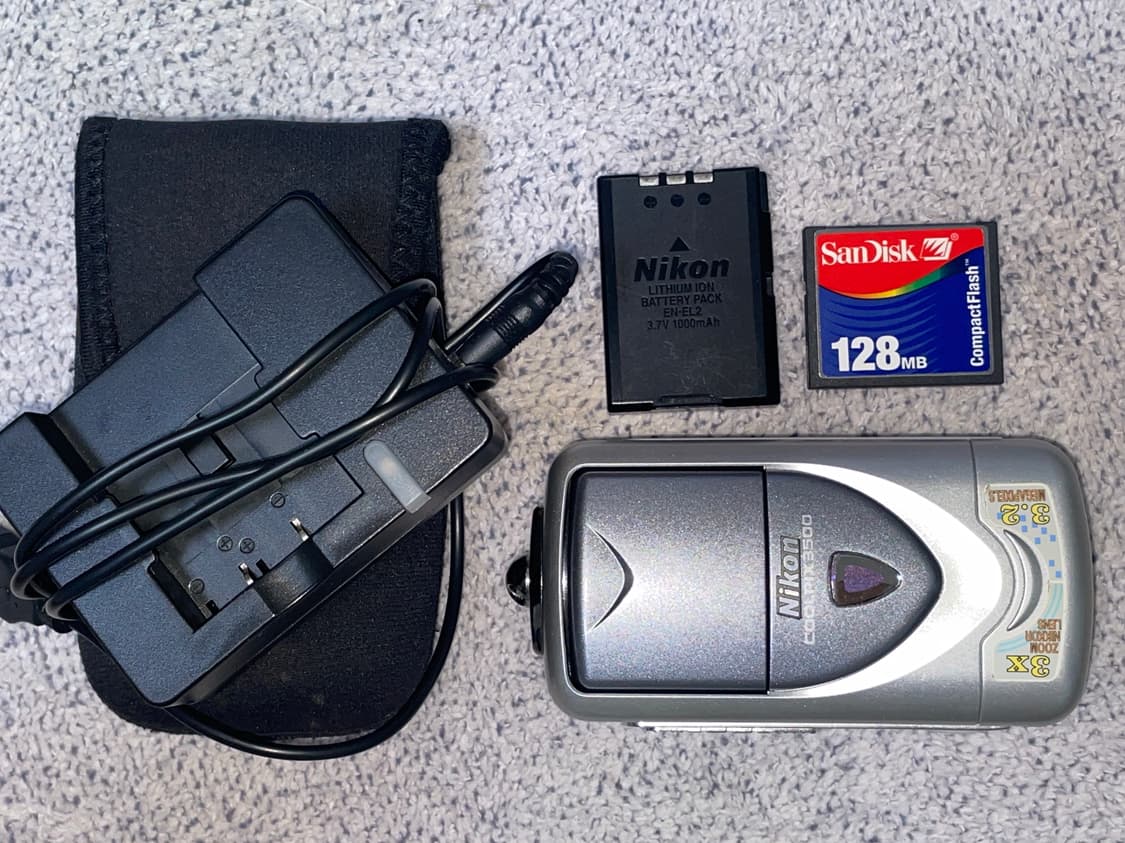 니콘 쿨픽스 3500 황조지디카 셀카모드 상품이미지1