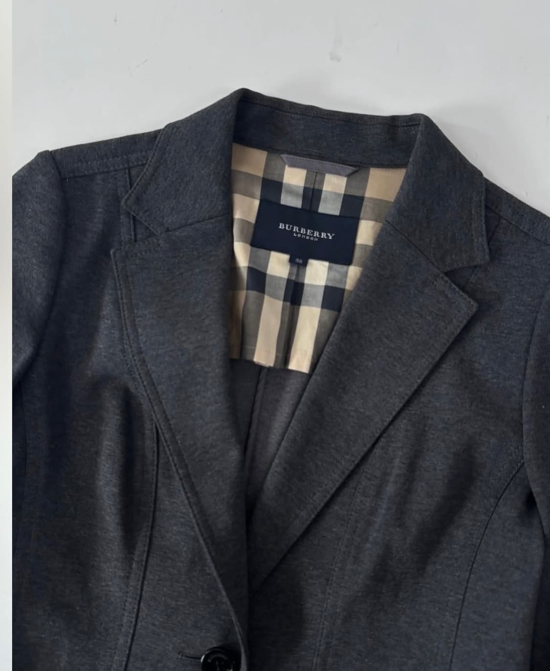 버버리 차콜 자켓 블레이져 상품이미지3
