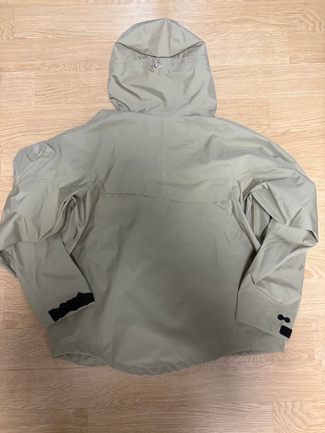 나이키 x 오프화이트 nrg 고어텍스 자켓 xl 새상품 상품이미지2