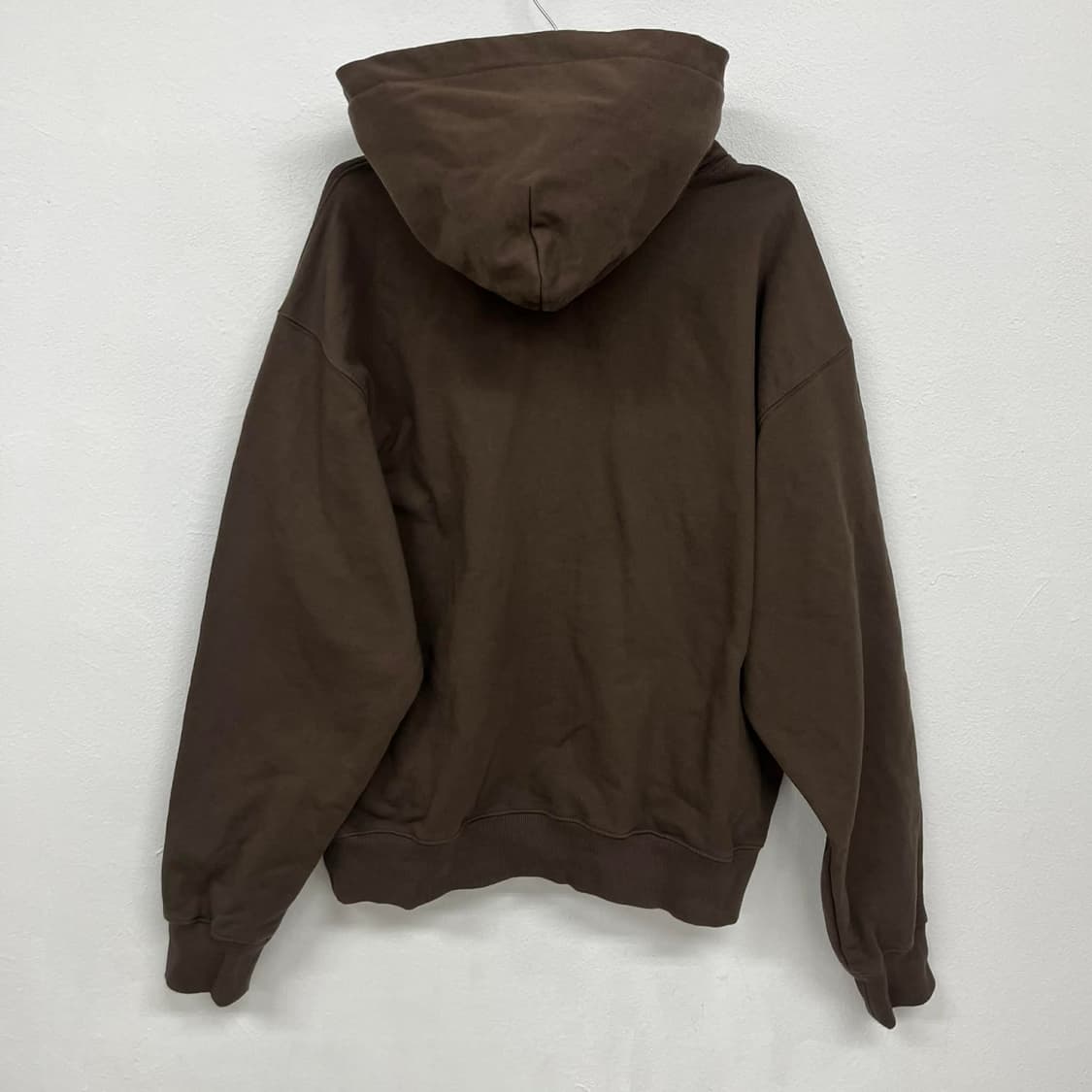 Satur 세터 리벳 아플리케 브라운 스웻 셔츠 후드티(95) 상품이미지5