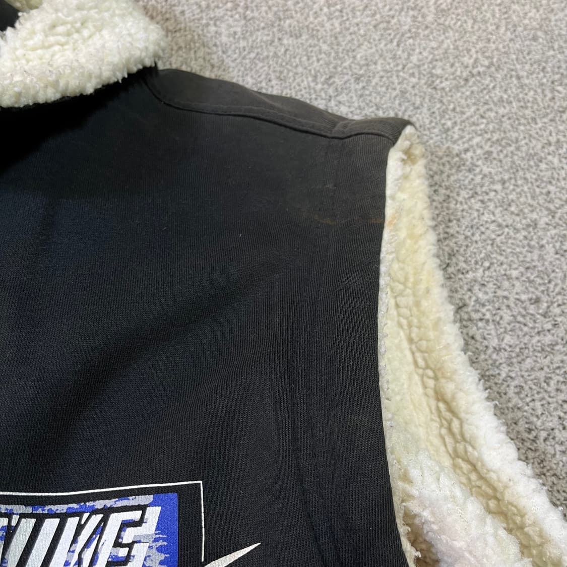 나이키 90s 올드스쿨 빅로고 쉐르파 베스트 상품이미지8